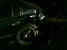You can see how the wheel is pinched in this pic