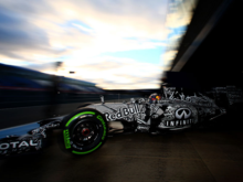 Ricciardo leaving pits.........