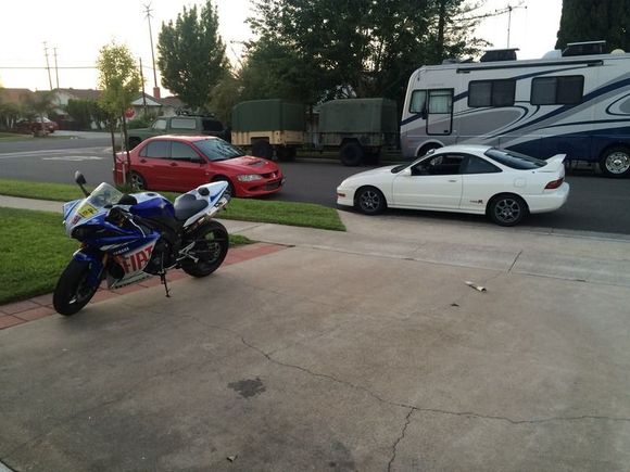 Finally in the new house. Neighbor has old US military vehicles. I had to show him some Japanese love. (Lifted Forester not pictured ;-P )