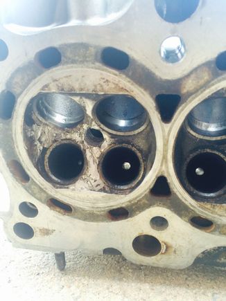 Messy cylinder. valve job will be an easy fix.