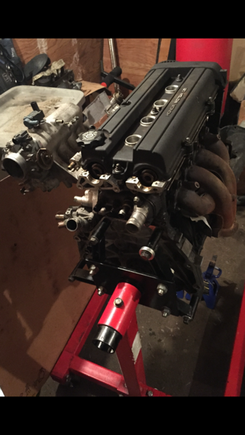 Clean looking motor for a junkyard engine!