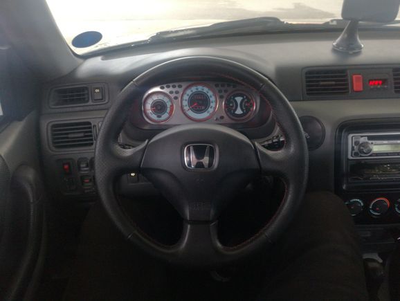EP3 Type R steering wheel with EP3 Sport air bag