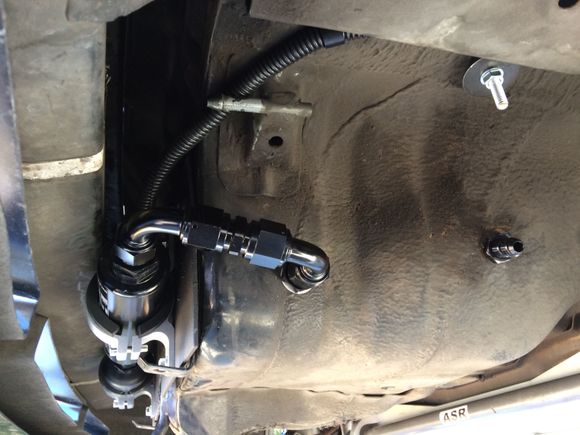 Bulkhead fittings for feed and vent