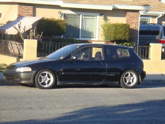 44% civic love