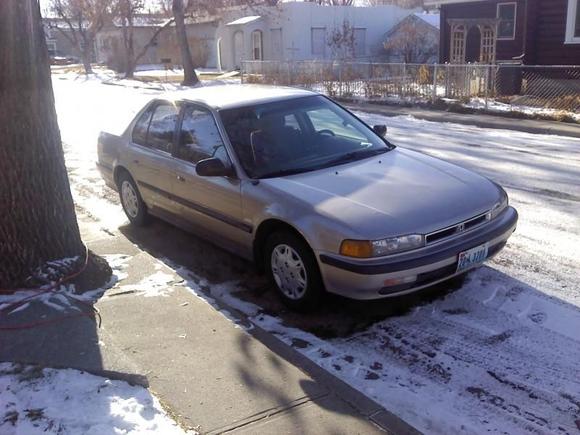 Rollin on 14" steelies and 94-97 Accord wheel covers.   Looks very decent.