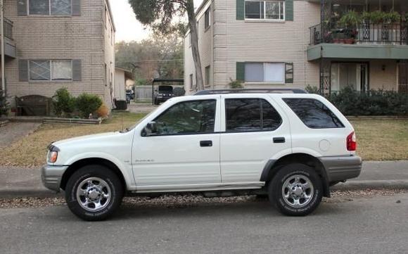 2001 Isuzu Rodeo v6