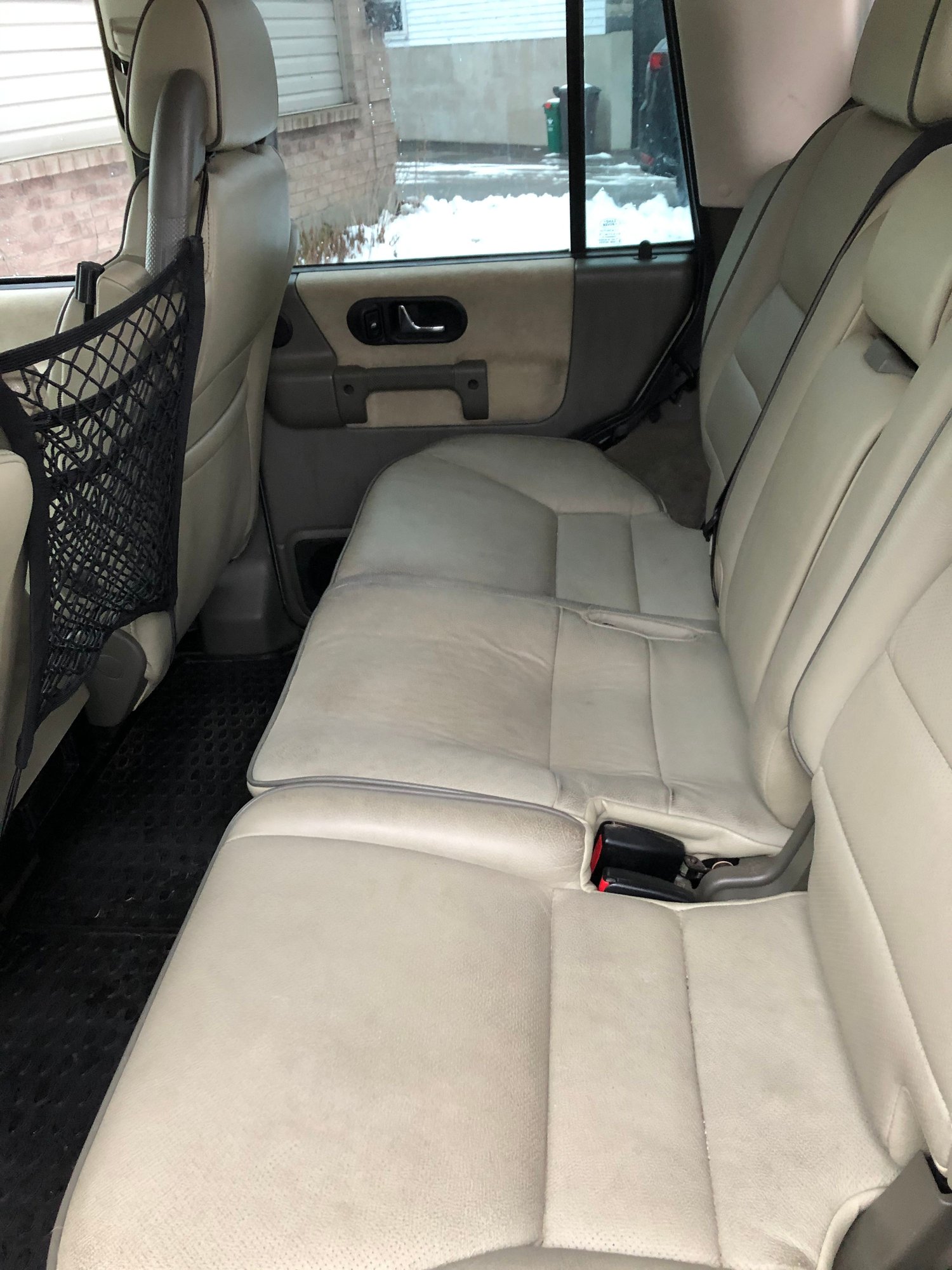 2004 Land Rover Discovery - 2004 discovery - Used - VIN SALTW19404A842448 - 71,000 Miles - 8 cyl - 4WD - Automatic - SUV - Other - Cambridge, ON N1R7J7, Canada