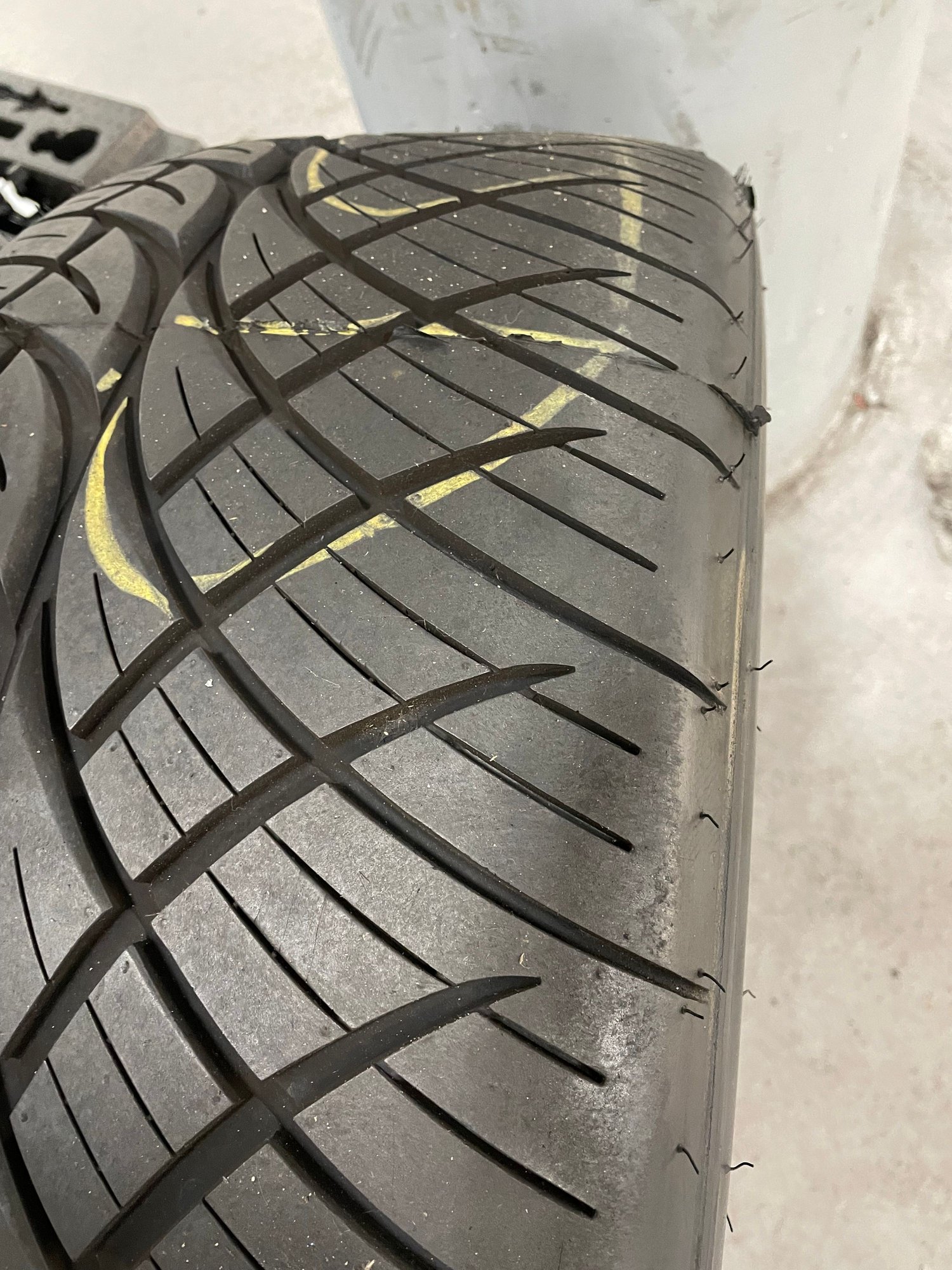 Wheels and Tires/Axles - 22inch autobiography wheels - Used - 2013 to 2016 Land Rover Range Rover - Carlsbad, CA 92008, United States