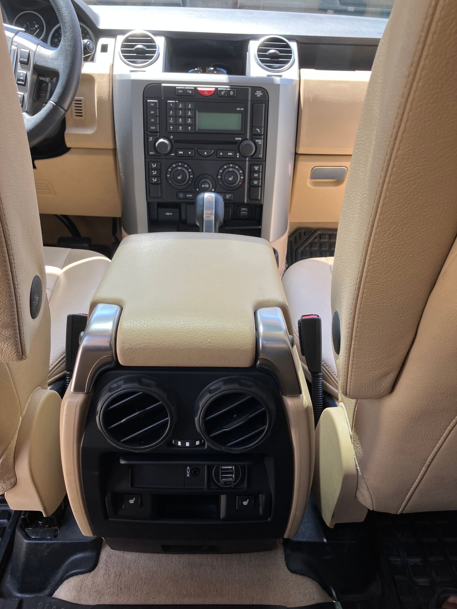 2008 Land Rover LR3 - 08 Landrover LR3  S V8 - Used - VIN SALAE254X8A486666 - 93,900 Miles - 8 cyl - 4WD - Automatic - SUV - Black - Council Bluffs, IA 51503, United States