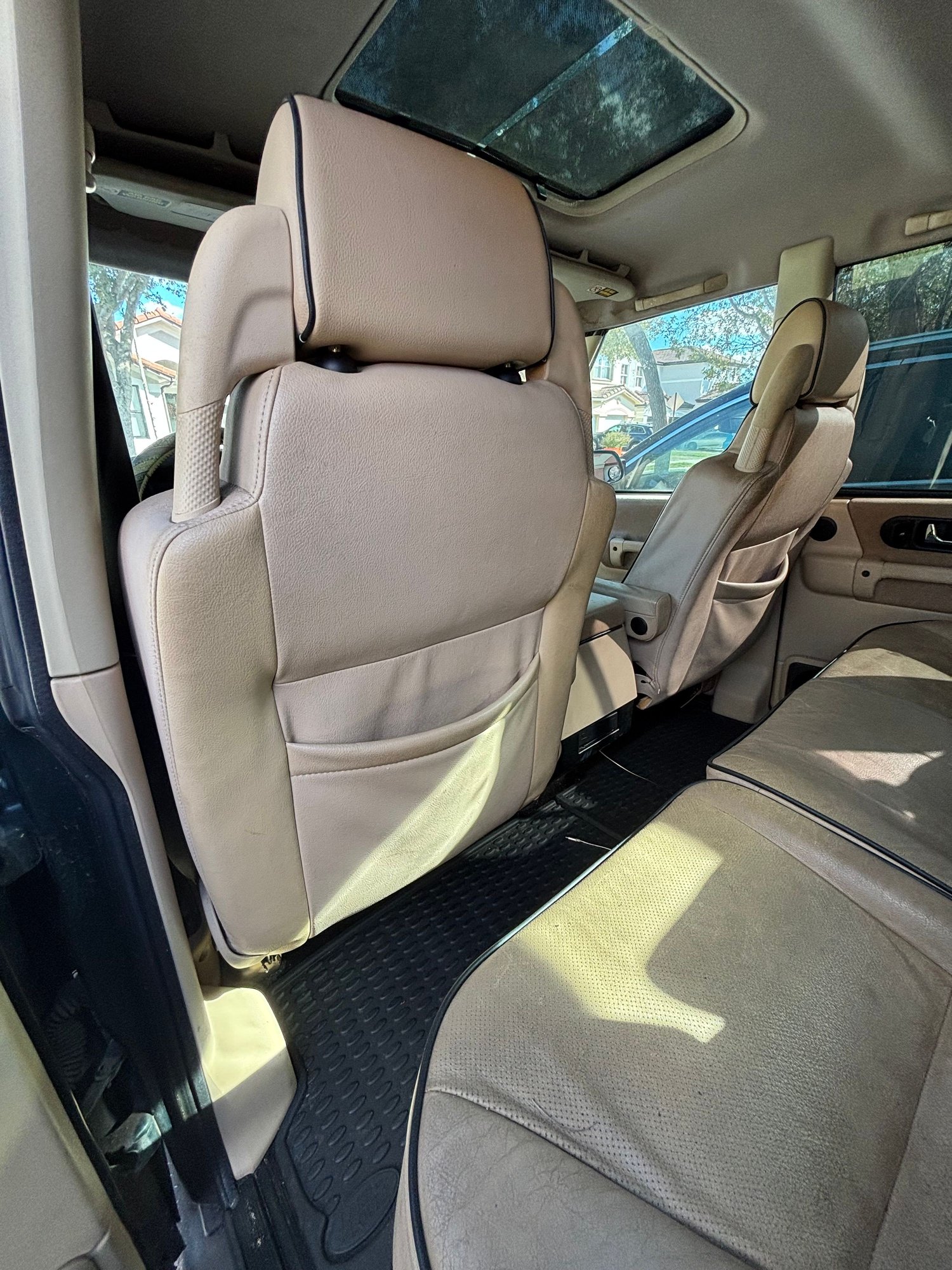2003 Land Rover Discovery - FS: 2003 D2 SE-Complete, Rust-Free, 2-Owner, 154k, Non-Runner-Miami All Original - New - VIN SALTY16433A826239 - 8 cyl - 4WD - Automatic - Truck - Other - Miami, FL 33196, United States