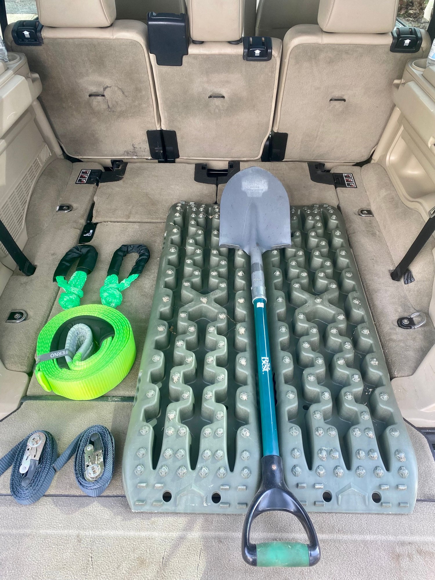 2011 Land Rover LR4 - 2011 LR4 HSE Galway Green - Used - VIN SALAG2D49BA568357 - 158,000 Miles - 8 cyl - 4WD - Automatic - SUV - Other - Pelham, NY 10803, United States