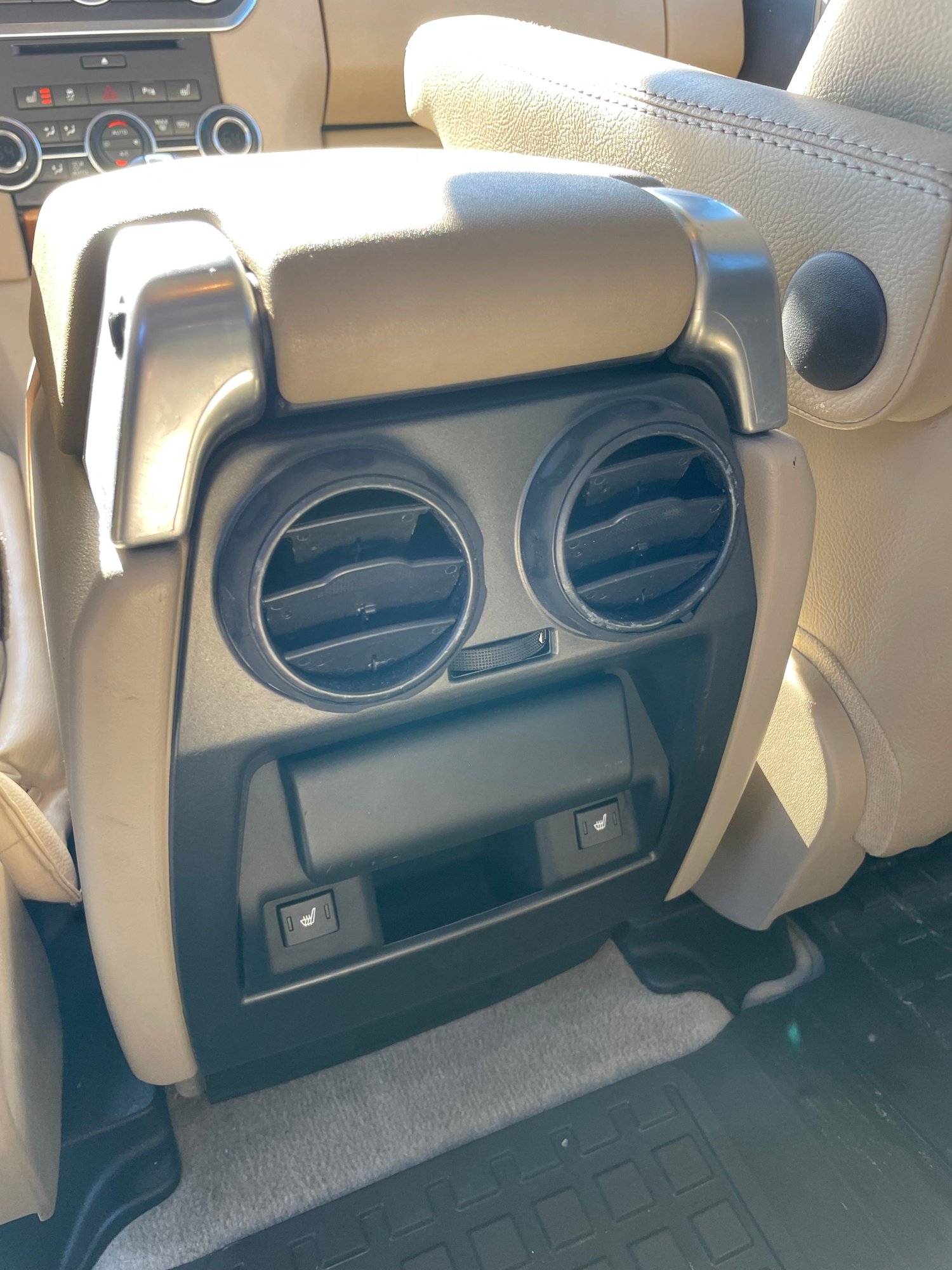 2013 Land Rover LR4 - Well Cared For 2013 Loire Blue L - Used - VIN SALFR2BG2DH365401 - 186,635 Miles - 8 cyl - AWD - Automatic - SUV - Blue - Pittsburgh, PA 15086, United States