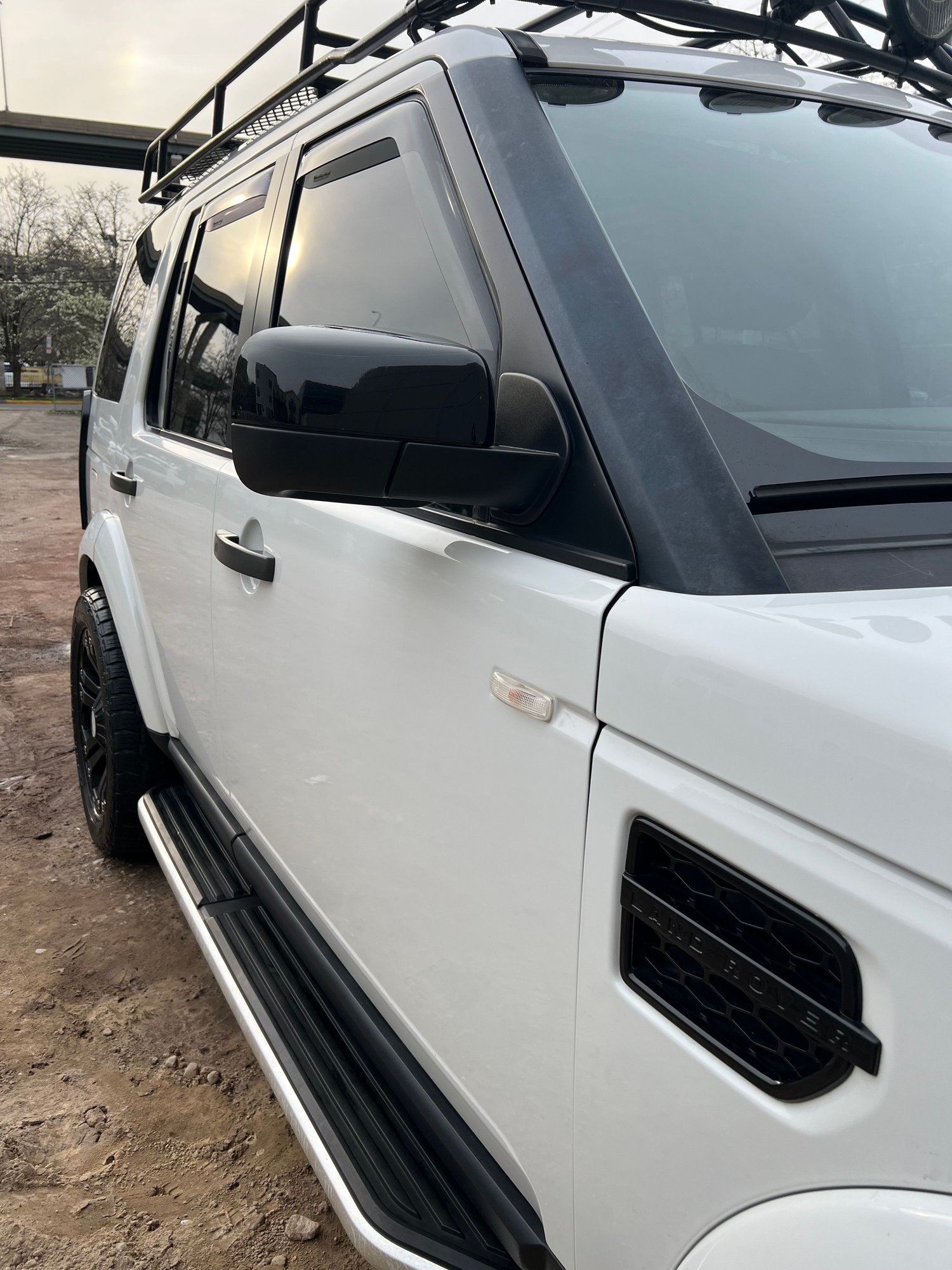 2012 Land Rover LR4 - 2012 Land Rover LR4 HSE - Used - VIN SALAK2D49CA646698 - 83,133 Miles - 8 cyl - AWD - Automatic - White - Jersey City, NJ 07302, United States