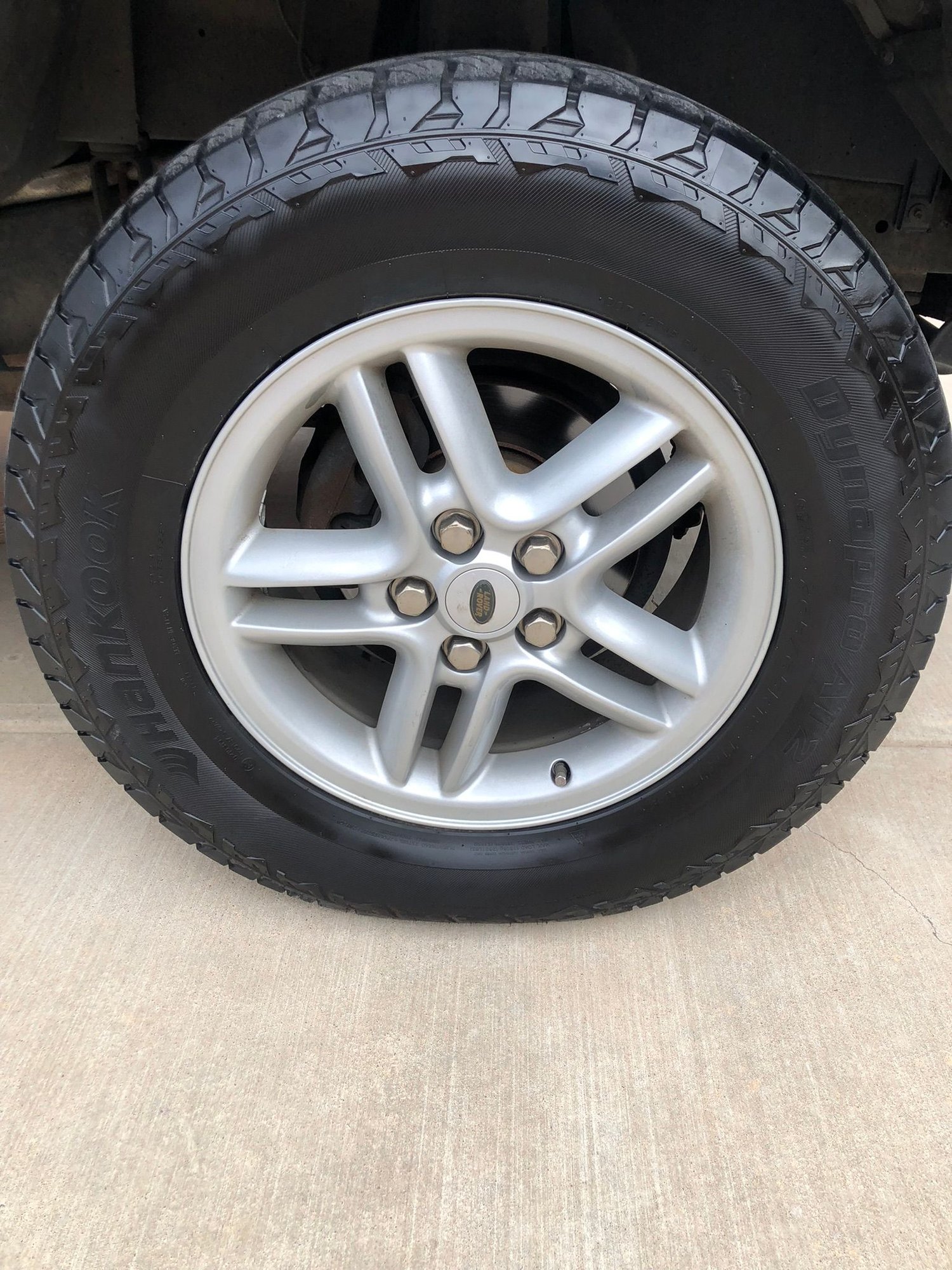 2004 Land Rover Discovery - 2004 Land Rover Discovery SE - 155k Miles - Used - VIN SALTY19404A862421 - 155,073 Miles - 8 cyl - AWD - Automatic - SUV - Gray - Granbury, TX 76049, United States