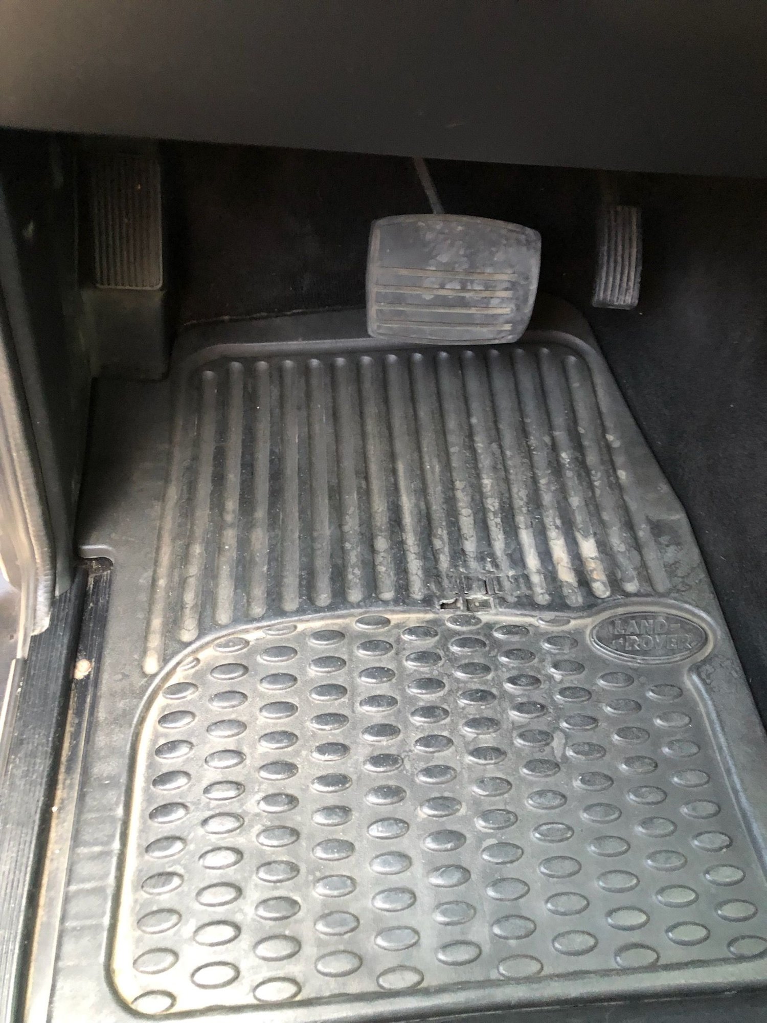 2004 Land Rover Discovery - 2004 Land Rover Discovery SE - 155k Miles - Used - VIN SALTY19404A862421 - 155,073 Miles - 8 cyl - AWD - Automatic - SUV - Gray - Granbury, TX 76049, United States