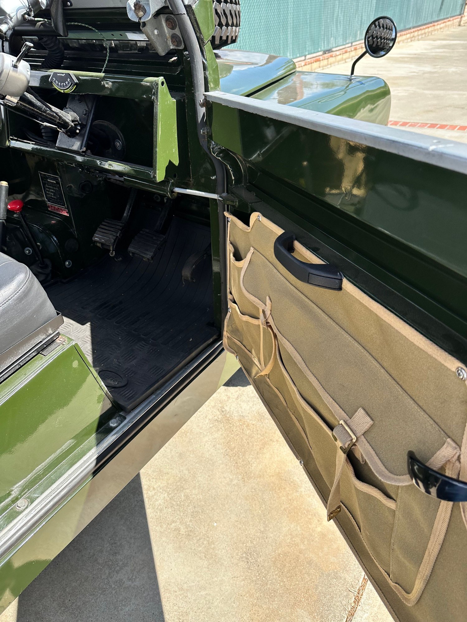 1960 Land Rover Land Rover - 1960 Series 2 Land Rover for sale - Used - VIN 141101998 - 1,043 Miles - 4 cyl - 4WD - Manual - Convertible - Other - Castaic, CA 91384, United States