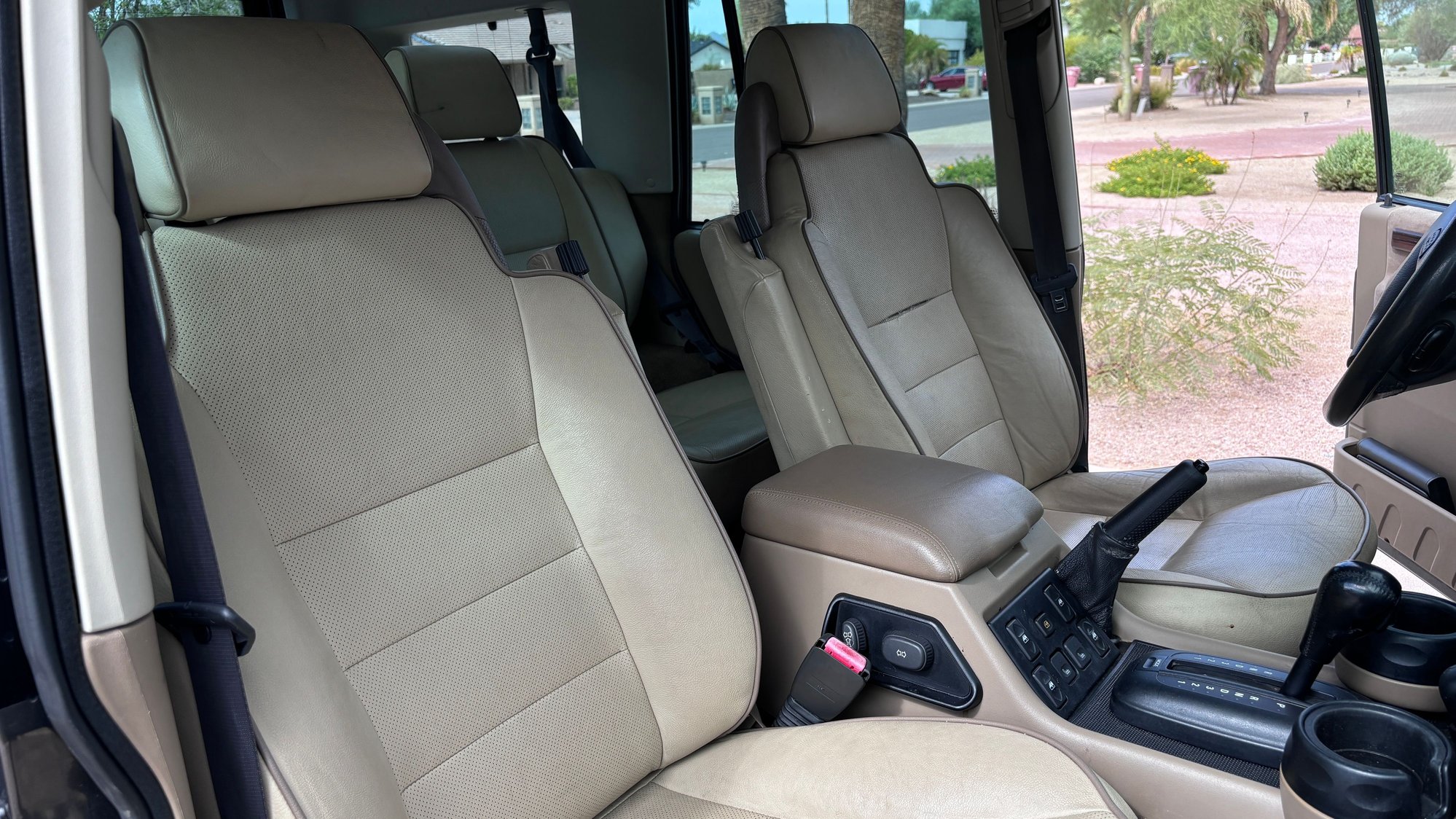 2002 Land Rover Discovery - 2002 Discovery 2 SE - 86k Miles - Used - VIN SALTY15482A741817 - 86,060 Miles - 8 cyl - 4WD - Automatic - SUV - Gray - Scottsdale, AZ 85260, United States