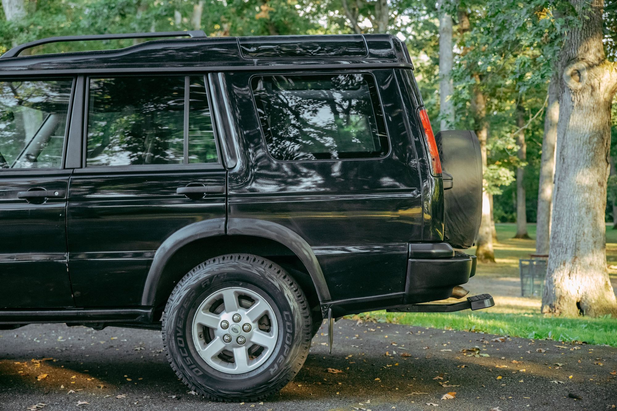 2003 Land Rover Discovery - 2003 Rover Discovery S7 - New Engine - Used - VIN SALTK16423A807182 - 113,500 Miles - 8 cyl - AWD - Automatic - SUV - Black - Antioch, IL 60002, United States