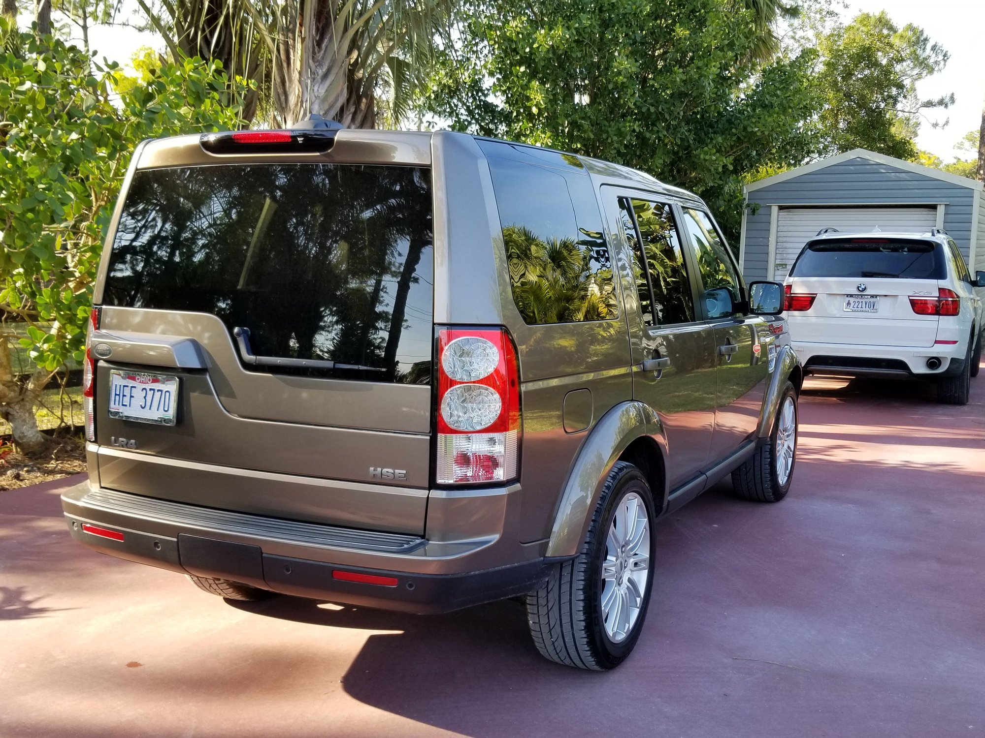 2013 Land Rover LR4 - 2013 LR4 HSE LUX Nara Bronze - Used - VIN SALAK2D47DA670192 - 91,500 Miles - 8 cyl - AWD - Automatic - SUV - Other - West Palm Beach, FL 33411, United States