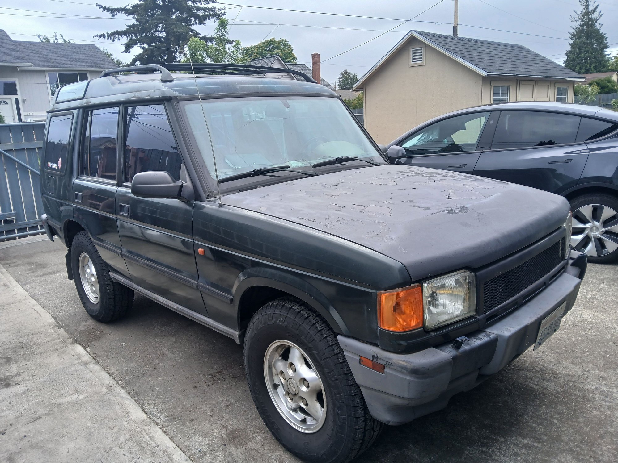 1995 Land Rover Discovery - 1995 Discovery - Used - VIN SALJY1242SA122254 - 295,000 Miles - 8 cyl - 4WD - Automatic - SUV - Other - Tacoma, WA 98409, United States