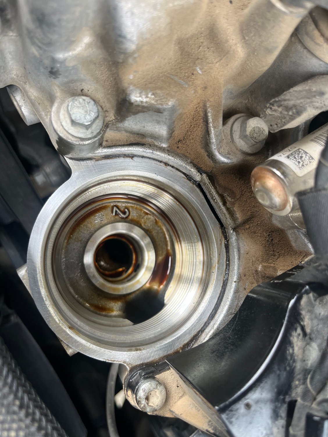 Cleaned the edge of the mating surface before placing new filter. 