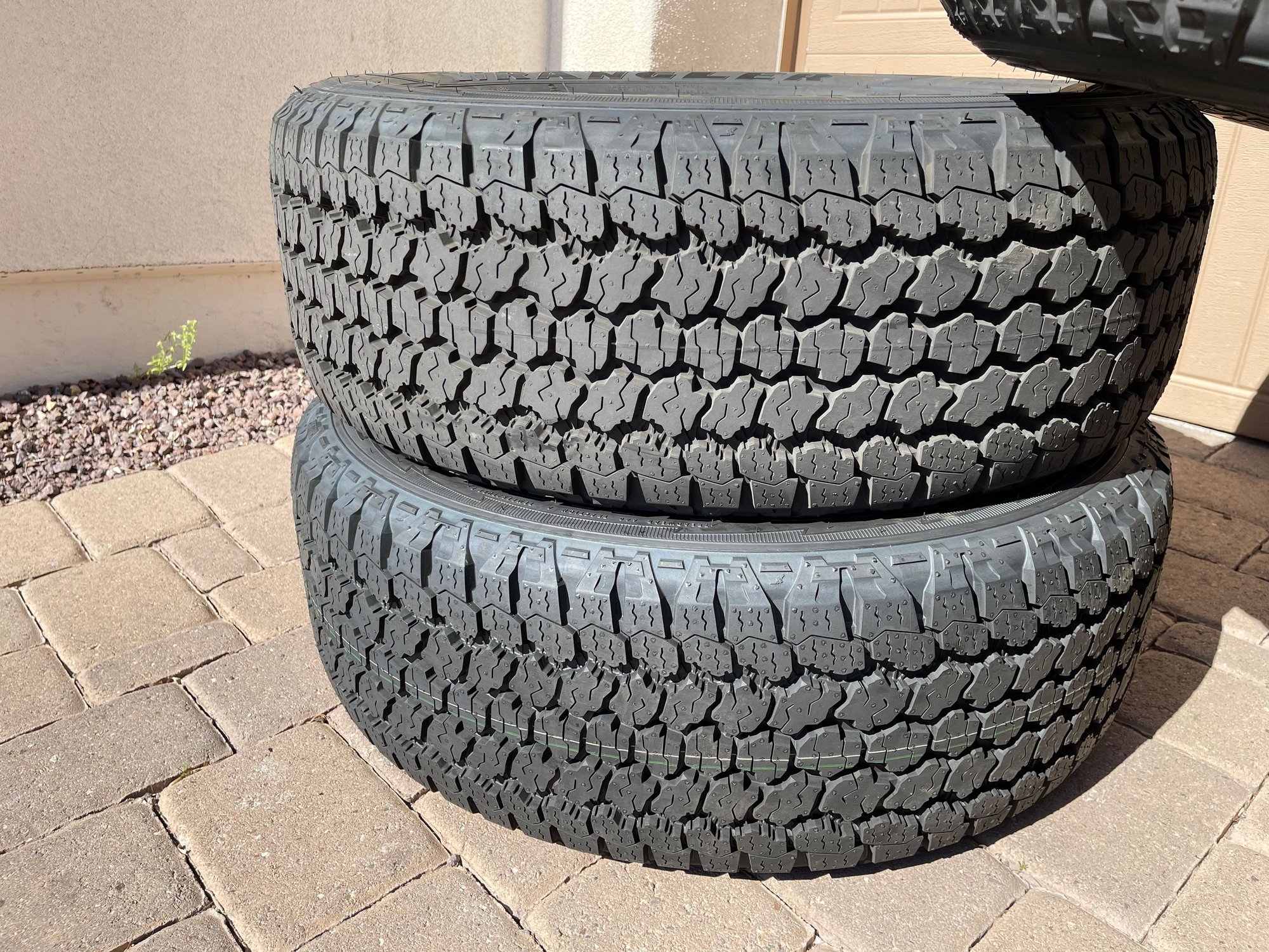 Wheels and Tires/Axles - Goodyear adventure AT 255/60r20 tires - Used - All Years Any Make All Models - Peoria, AZ 85383, United States