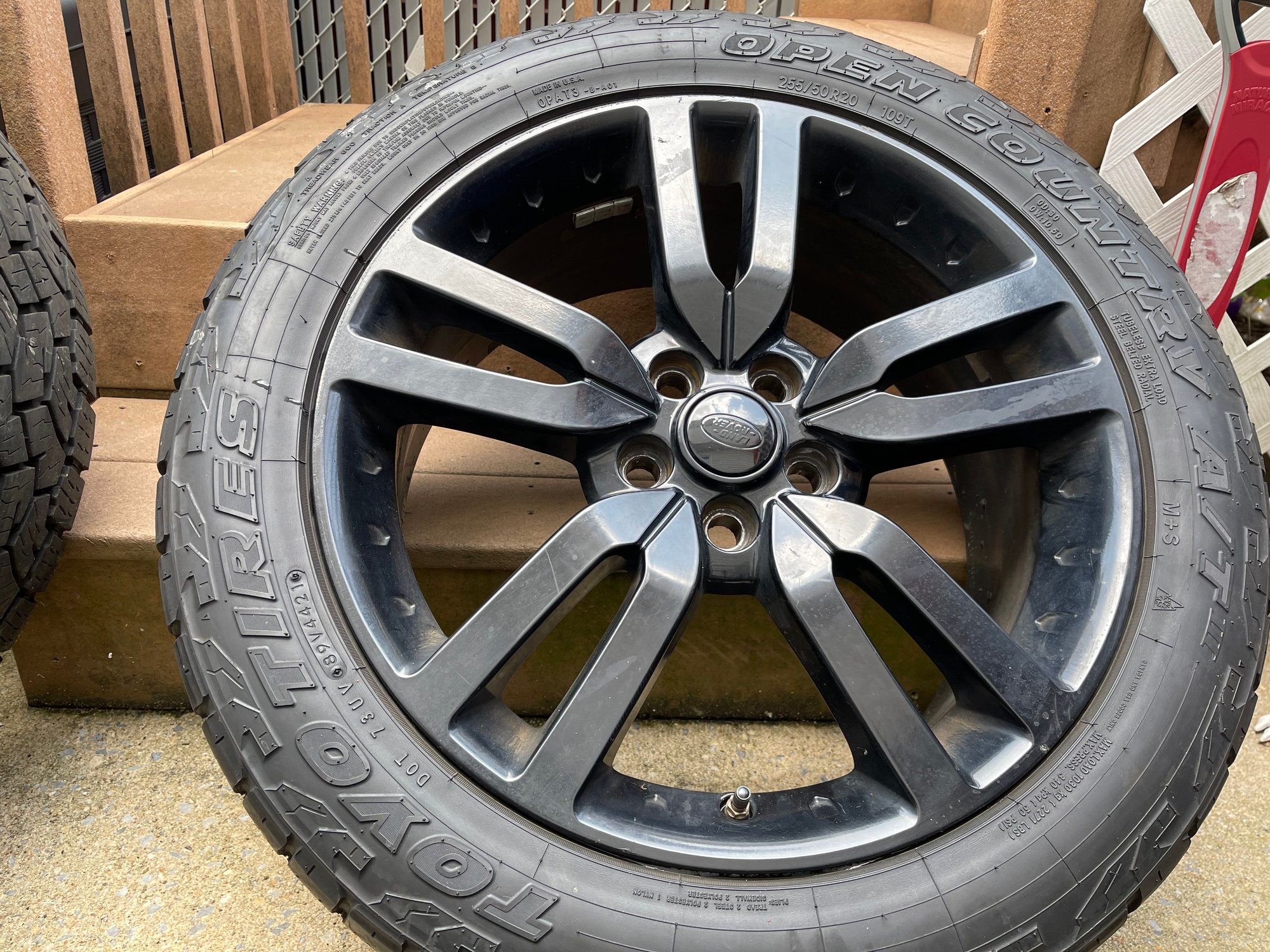 Wheels and Tires/Axles - TOYO Tires AT3 w/ OEM rims 255/50/20 - Used - 2010 to 2016 Land Rover LR4 - Nyc, NY 10312, United States
