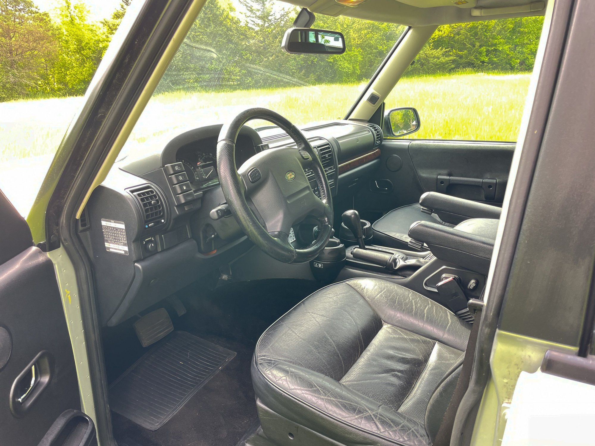 2004 Land Rover Discovery - 2004 Discovery 2 SE7 - Used - VIN SALTW194X4A832851 - 127,000 Miles - 8 cyl - 4WD - Automatic - SUV - Silver - Lake Geneva, WI 53147, United States