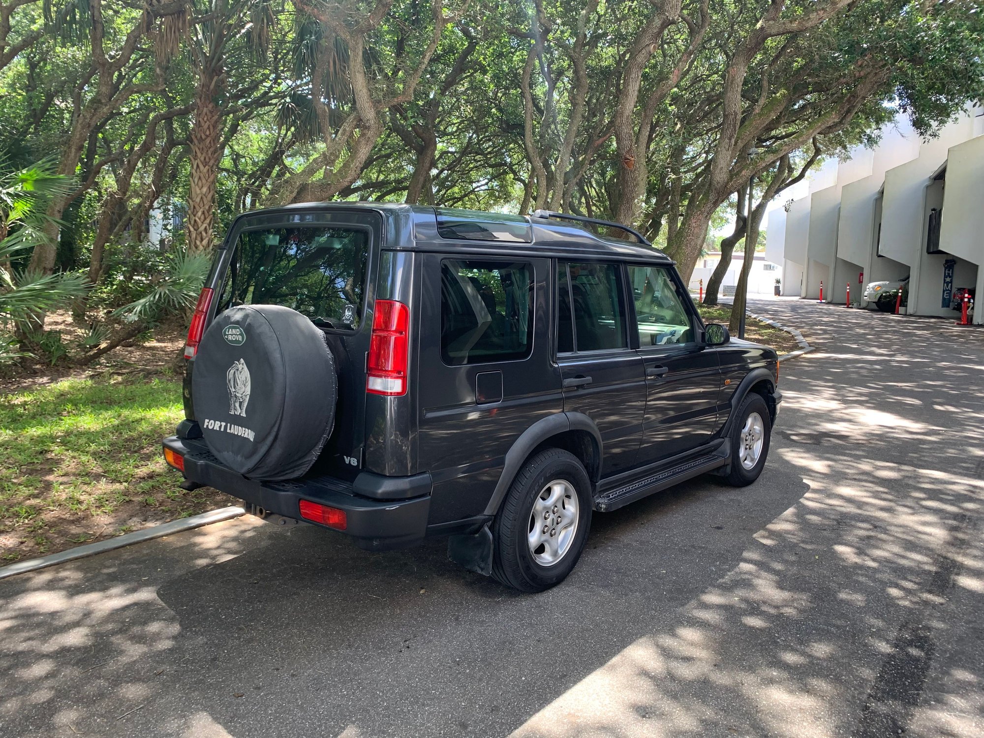2000 Land Rover Discovery - 2000 Discovery II - Used - VIN SALTY1240YA27379 - 166,327 Miles - 8 cyl - AWD - Automatic - SUV - Gray - St Augustine, FL 32084, United States