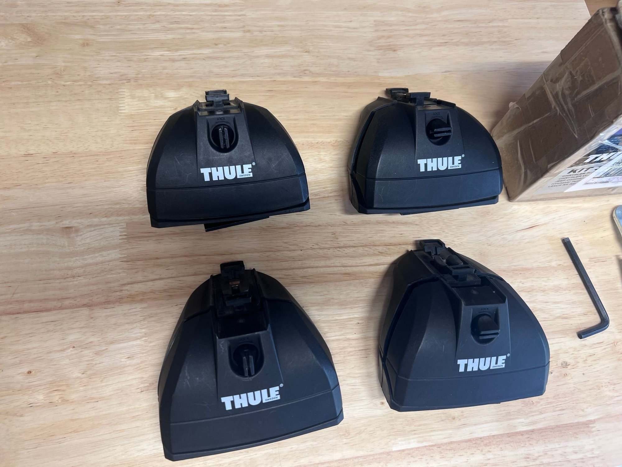 Miscellaneous - Thule Rack for 2020+ Defender - Used - 2020 to 2024 Land Rover Defender 110 - Columbia, SC 29201, United States
