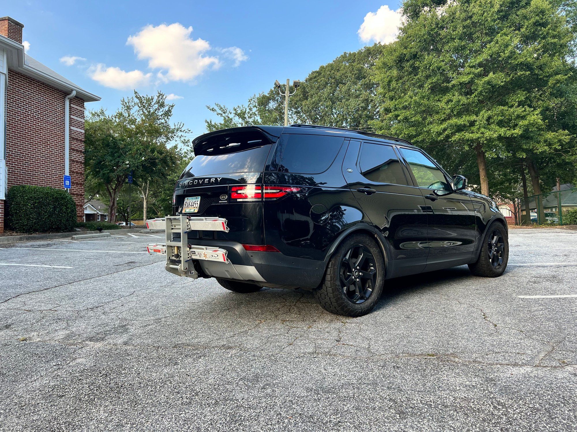 2019 Land Rover Discovery - '19 Discovery TD6 HSE 83k miles - Used - VIN SALRR2RKXKA085285 - 84,000 Miles - 6 cyl - AWD - Automatic - SUV - Black - Atlanta, GA 30310, United States