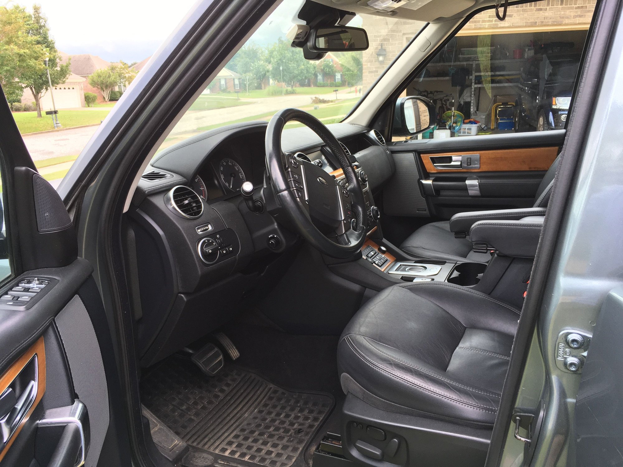 2014 Land Rover LR4 - 2014 Land Rover LR4 with Heavy Duty Pkg and Spare Carrier - Used - VIN SALAK2V66EA719626 - 94,900 Miles - 6 cyl - 4WD - Automatic - SUV - Gray - Montgomery, AL 36117, United States