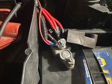 Battery positive wiring