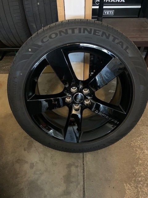 Wheels and Tires/Axles - 2023 Land Rover Defender 110 V-8 Carpathian Edition Gloss Black Wheel Set - New - 2020 to 2023 Land Rover Defender 110 - Bartlett, IL 60103, United States