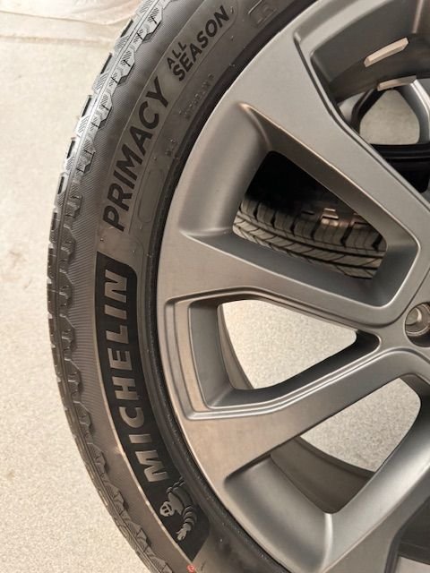 Wheels and Tires/Axles - Set of 4 Style 5126 21" wheels brand new with tires/TPMS - New - 2022 to 2024 Land Rover Range Rover Sport - Drapter, UT 84020, United States