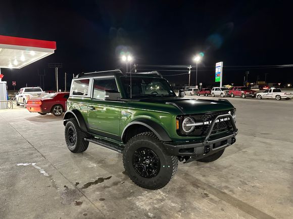 2022 Ford Bronco Wildtrak 2DR (Eruption Green)