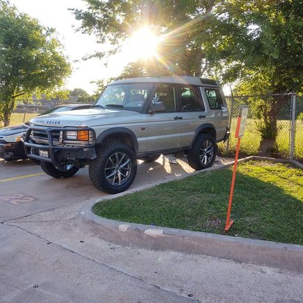 275/60/20 nitto ridge grapplers 
