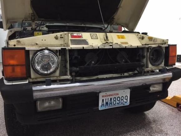 The JW Speaker sealed LEDs went in really easily using the OE light ring. I did find some nasty rust in the passenger side Battery tray and the headlight assembly that will need to be addressed. Strangely the other driver side is completely clean and rust free.