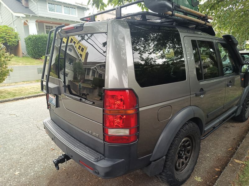 2008 Land Rover LR3 - 2008 Land Rover LR3SE Sport Utility 4D  (165,000 mi.) - Used - VIN SALAE25498A474881 - 165,000 Miles - 8 cyl - 4WD - Automatic - Truck - Gray - Seattle, WA 98103, United States