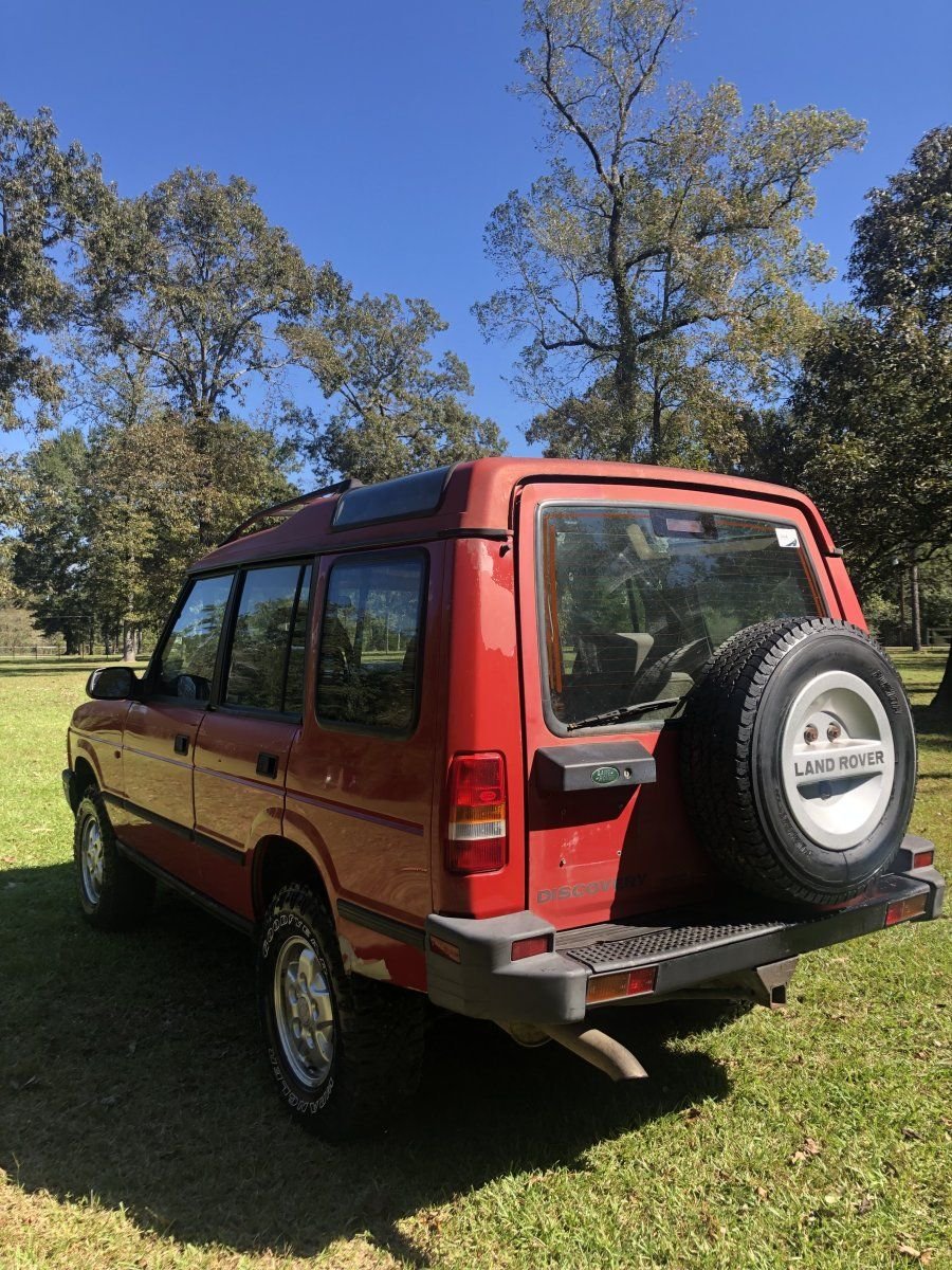 1995 Land Rover Discovery - 1995 d1 sd - Used - VIN SALJN1245SA145729 - 114,000 Miles - 8 cyl - AWD - Automatic - SUV - Red - Magnolia, TX 77354, United States