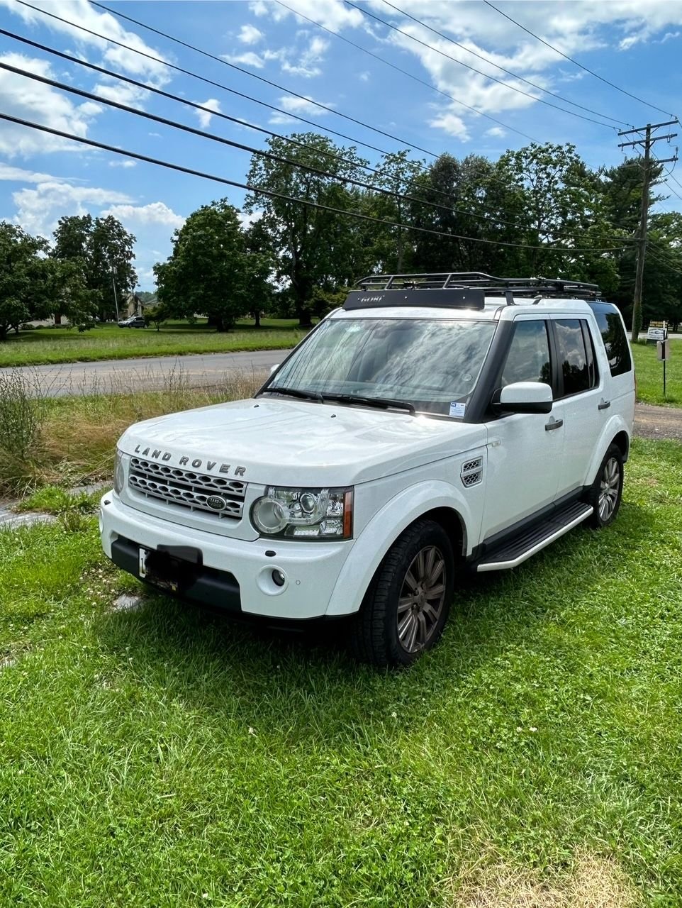 2013 Land Rover LR4 - 2013 lr4 hse - v8 - Used - VIN SALAG2D49DA664220 - 97,000 Miles - 8 cyl - AWD - Automatic - SUV - White - Middle River, MD 21220, United States