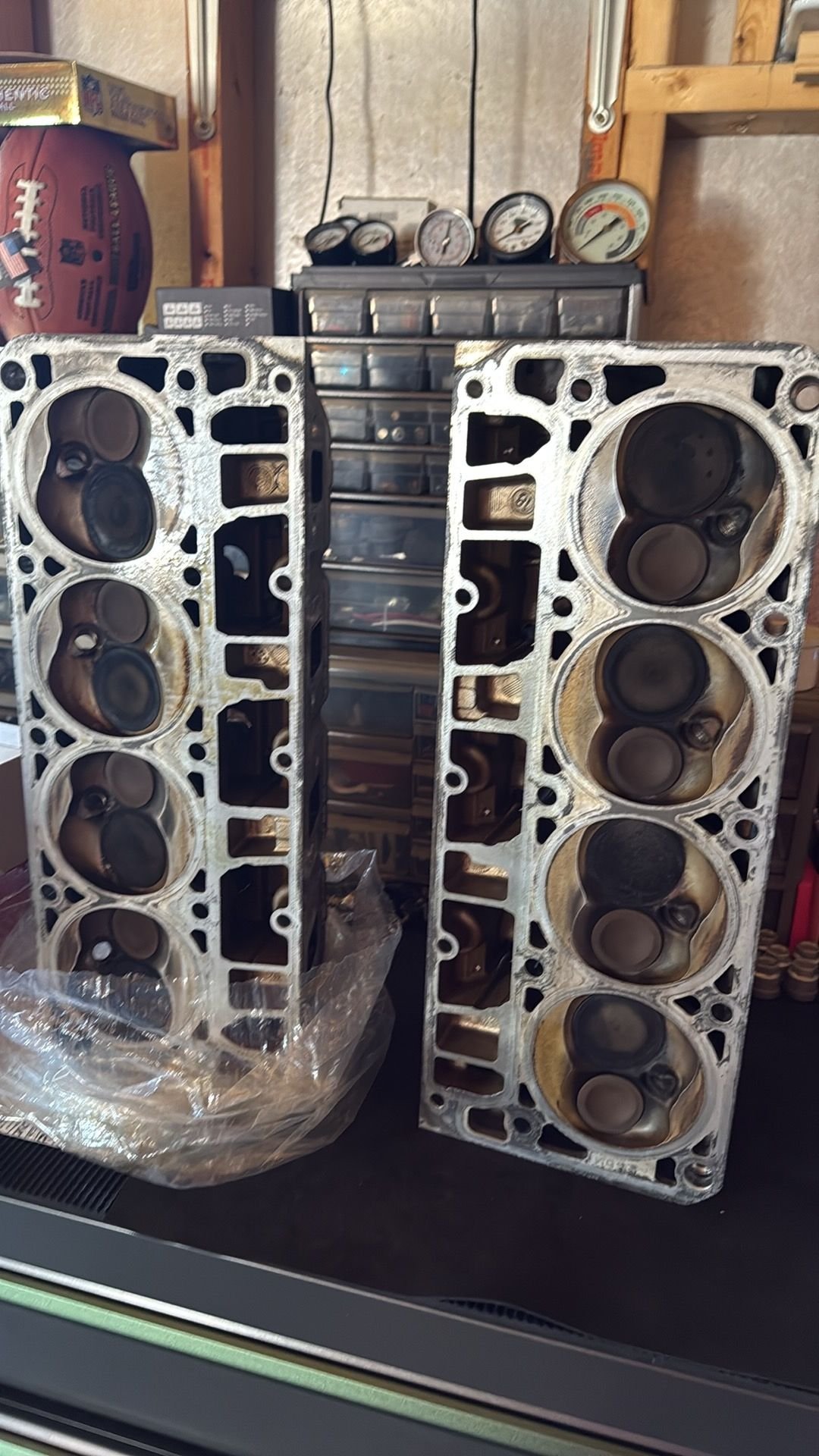 Engine - Intake/Fuel - LS3 Square Port #821 heads - Used - All Years  All Models - West Bend, WI 53090, United States