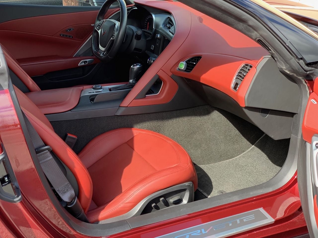 2016 Chevrolet Corvette - 2016 Z06 w/ Z07 pkg Long Beach Red A8 - Used - VIN 1G1YU2D64G5607204 - 3,276 Miles - 8 cyl - 2WD - Automatic - Coupe - Red - Weslaco, TX 78596, United States