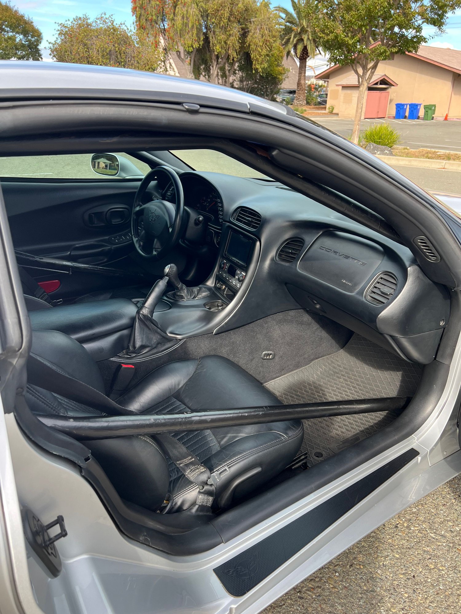 2002 Chevrolet Corvette - 2002 Chevrolet Corvette Z06 - Used - VIN 1G1YY12S425120124 - 29,567 Miles - 8 cyl - 2WD - Manual - Coupe - Silver - Newark, CA 94560, United States