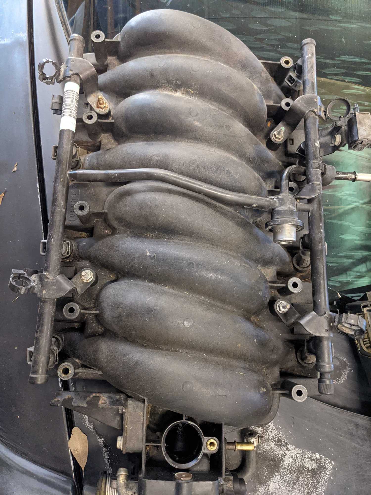Engine - Intake/Fuel - FS: LS1 intake manifold $275 - Used - 0  All Models - College Station, TX 77845, United States