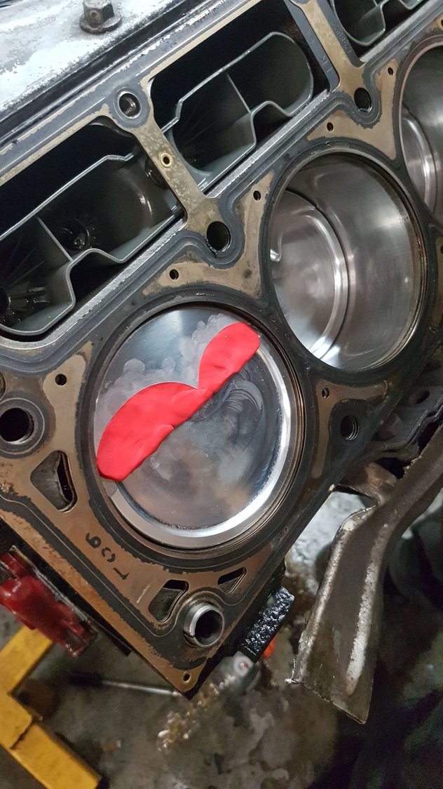 DSS gsx pistons on my lq4 LS1TECH Camaro and Firebird Forum