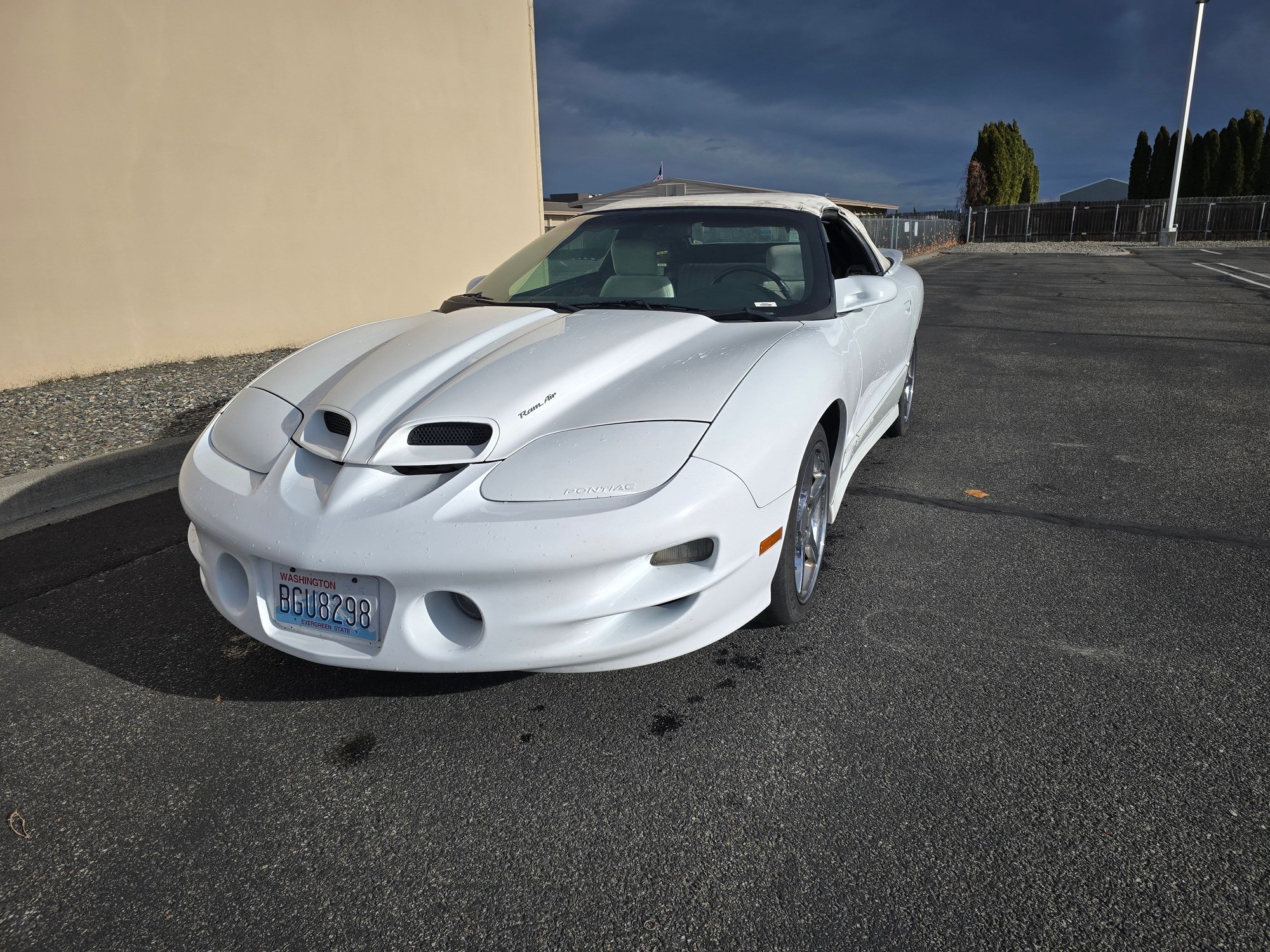 1998 Pontiac Firebird - 1998 Pontiac Trans Am WS6 6spd. Triple white car. - Used - VIN 2G2FV32GW2232035 - 140,866 Miles - 8 cyl - 2WD - Manual - Convertible - White - Kennewick, WA 99336, United States