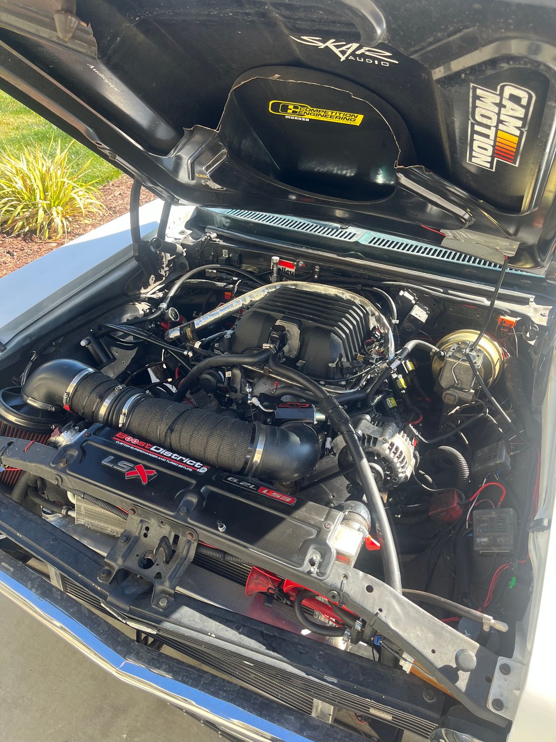 This is the LQ4 that got punched out to 370� with the flat top LS2 pistons, it had a 2.45� pulley and 850fic injectors with a cam motion 220/230 on 117+5 lsa (baby) cam but works great with my power brakes and has awesome streetability manners, i have a 408� stroker assembly stashed in the garage to go into this block seeing how it is already bored .030 over and is still basically a fresh build with only 13k mi on the clock since its been finished�.