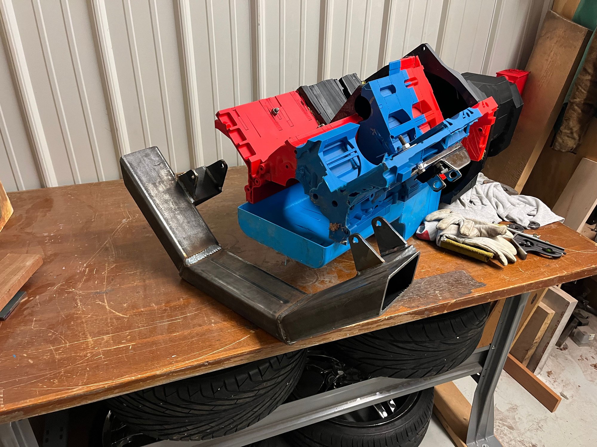 And there she sits, 6oz heavier with weld.