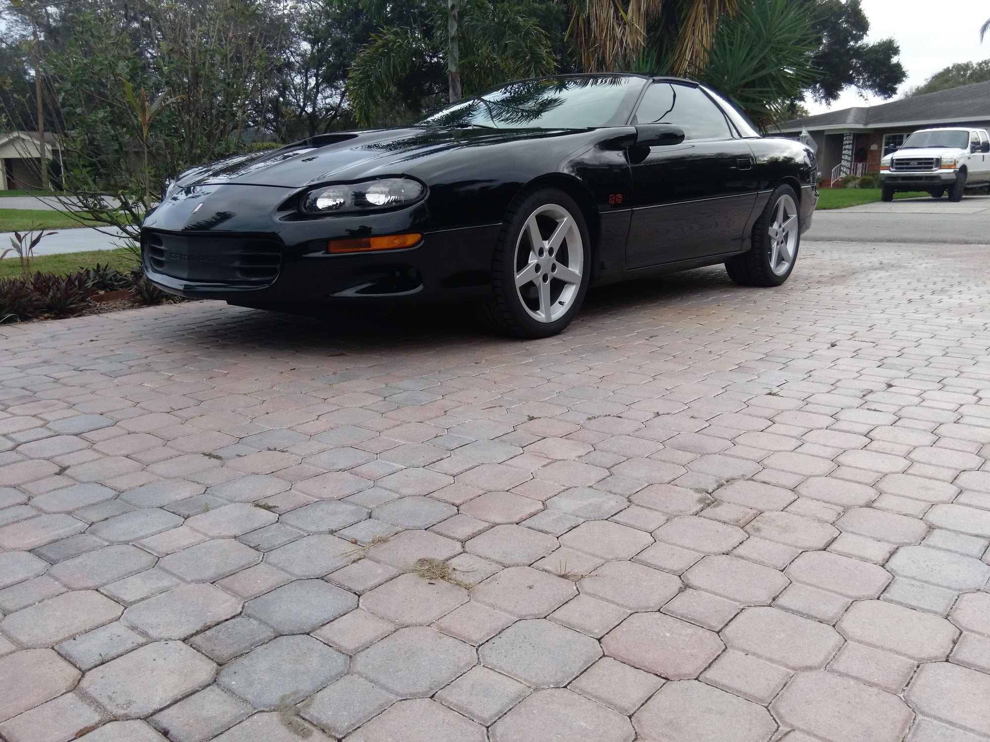 1999 Chevrolet Camaro - 1999 Camaro SS 6spd - Used - VIN ou8125643k55 - 144,000 Miles - 8 cyl - 2WD - Manual - Coupe - Black - Central, FL 33881, United States